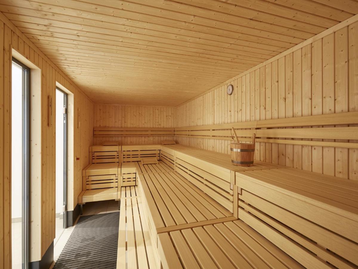 Reetland Am Meer - Premium Reetdachvilla Mit 3 Schlafzimmern, Sauna Und Kamin F07 Dranske Exterior photo
