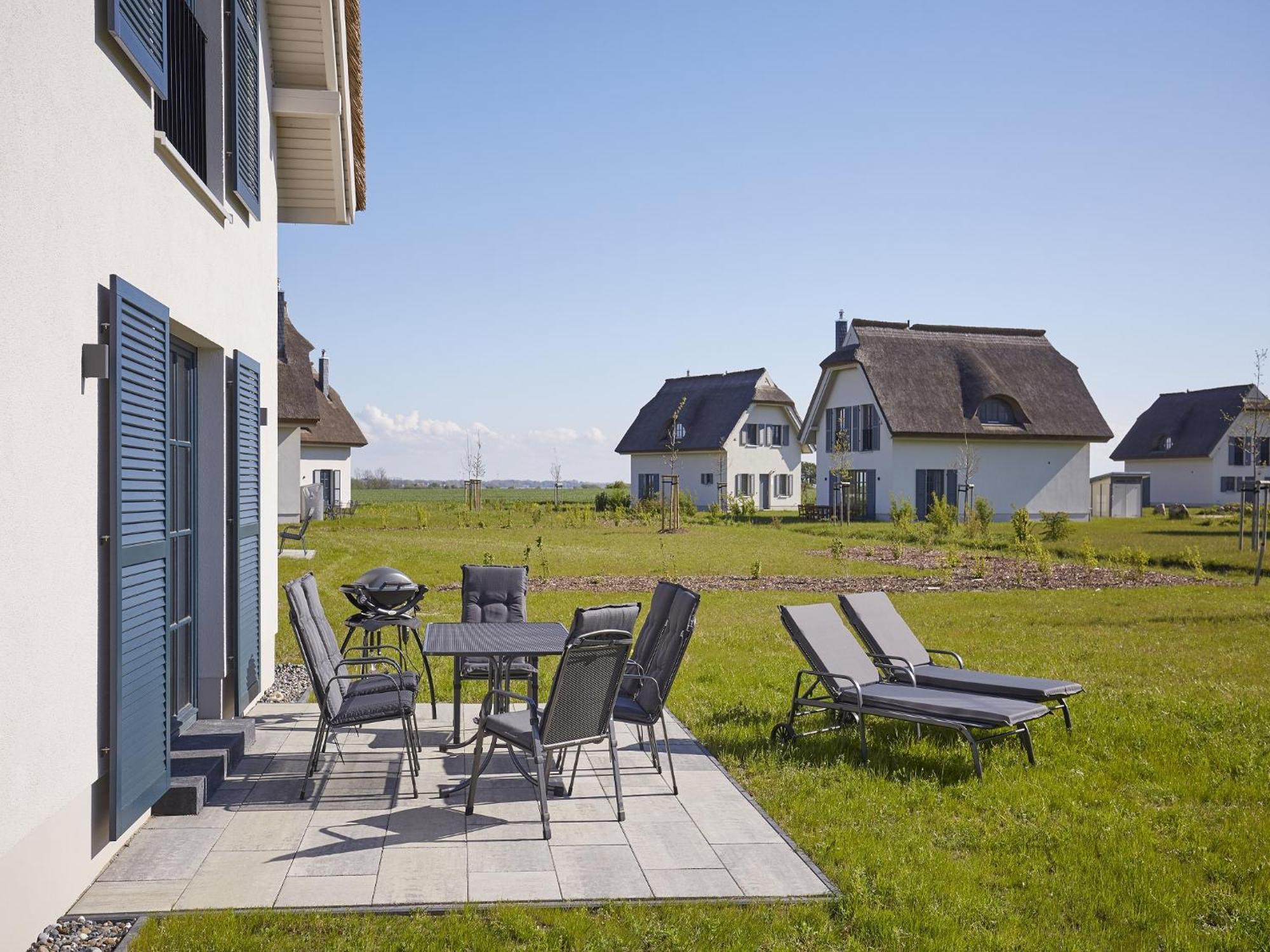 Reetland Am Meer - Premium Reetdachvilla Mit 3 Schlafzimmern, Sauna Und Kamin F07 Dranske Exterior photo
